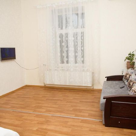 Apartment On Zhukovskogo Odessa Exterior foto