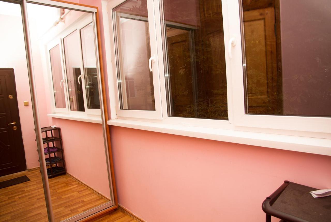 Apartment On Zhukovskogo Odessa Exterior foto